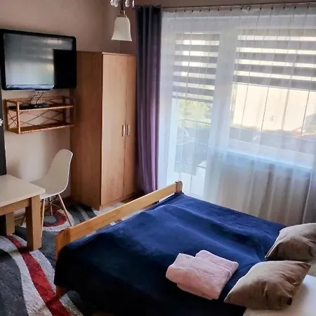 Slonecznik Rum i privatbostad Ostrowo (Puck)